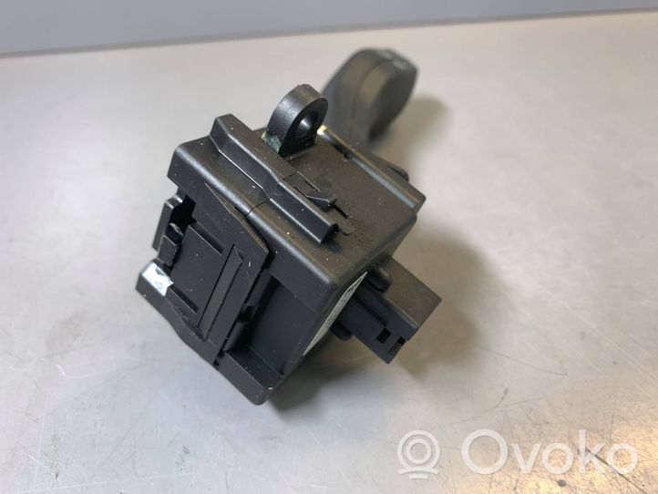 BMW X5 E70 Indicator stalk 8363668