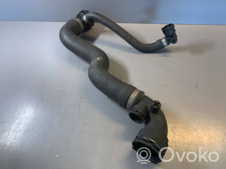 BMW 3 E46 Tubo flessibile del liquido di raffreddamento del motore 17127520668