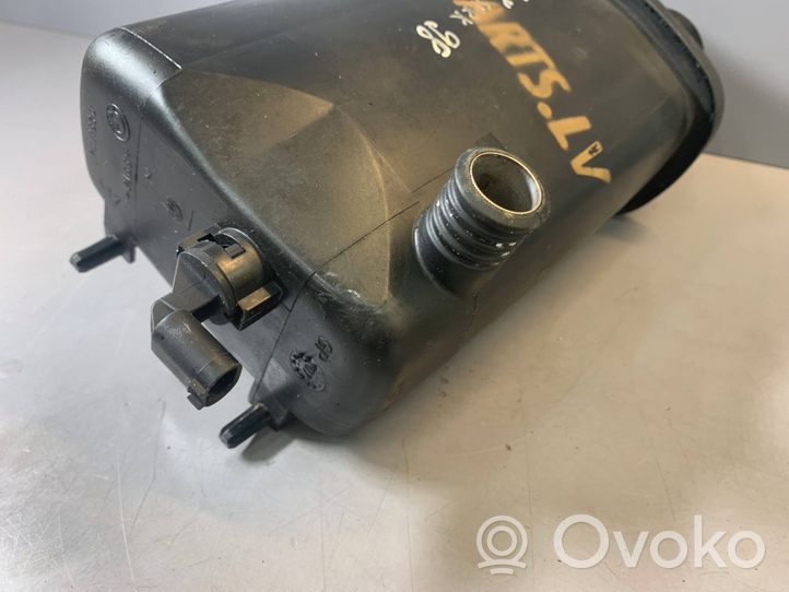 BMW 5 E39 Serbatoio di compensazione del liquido refrigerante/vaschetta 1741167