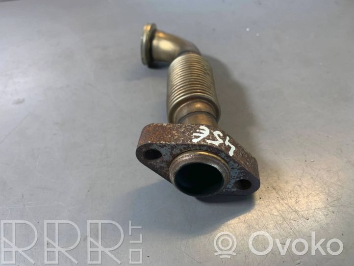 BMW 7 E38 Tuyau de raccordement solide EGR 11712463463