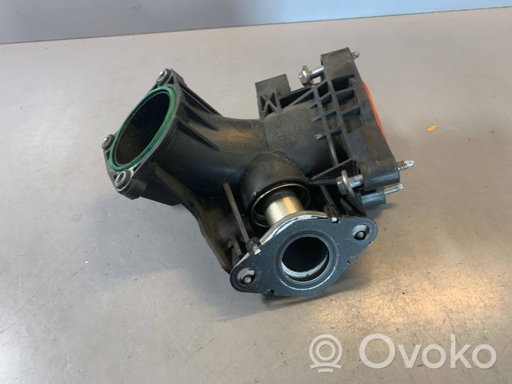 BMW 3 F30 F35 F31 Oro paėmimo kanalo detalė (-ės) 7823244