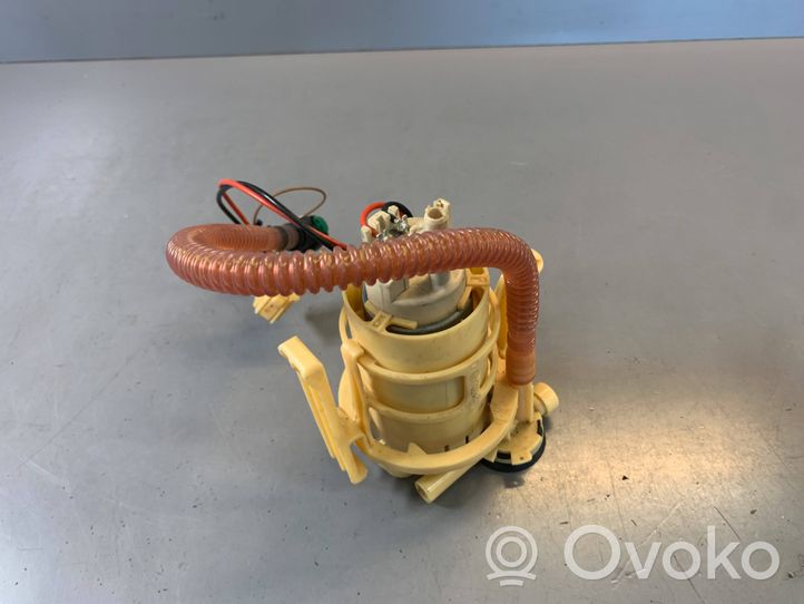 BMW 7 F01 F02 F03 F04 Pompe à carburant 7201484