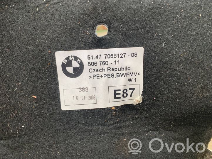 BMW 1 E81 E87 Wykładzina podłogowa tylna 7058127