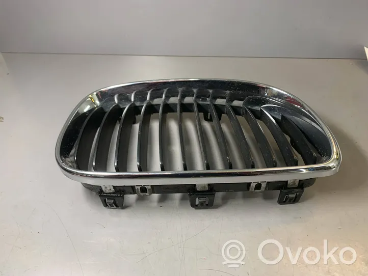 BMW 1 E81 E87 Grille de calandre avant 7166440