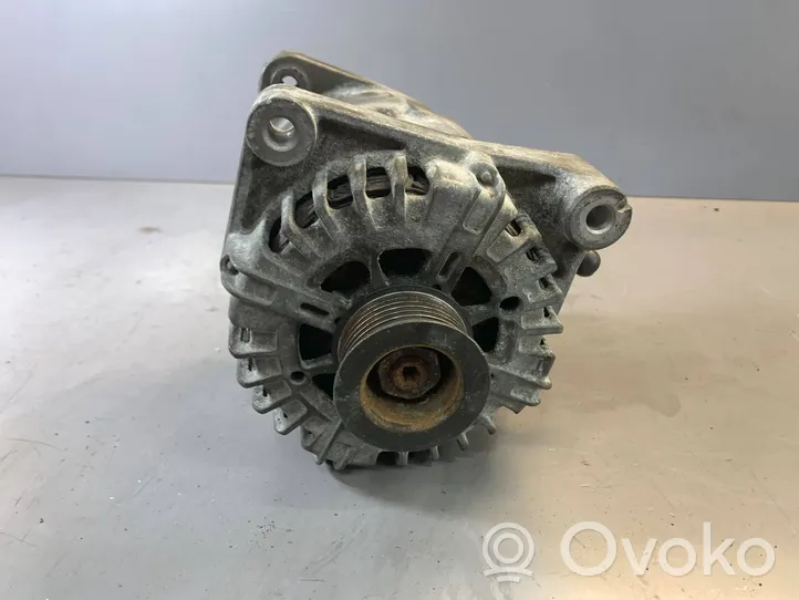 BMW 7 F01 F02 F03 F04 Générateur / alternateur 7803724