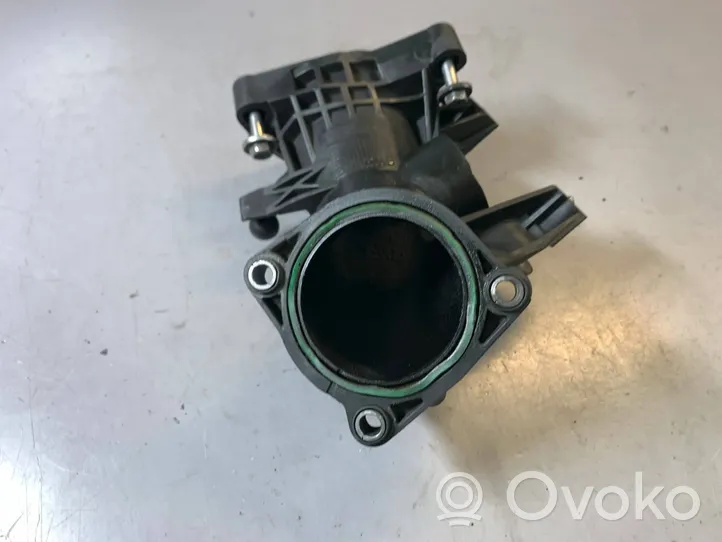 BMW 5 F10 F11 Altra parte del vano motore 11617823244