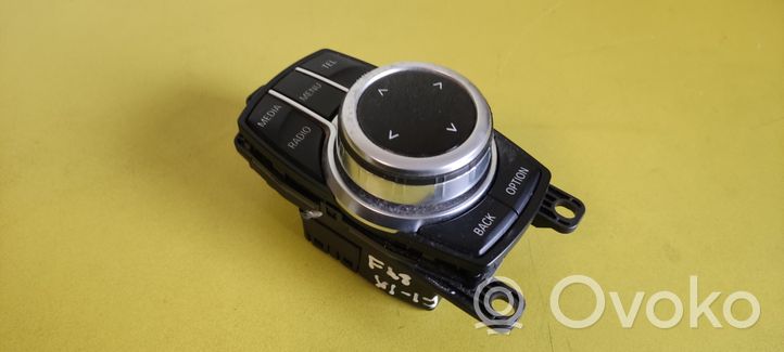 BMW X2 F39 Controllo multimediale autoradio 6829087