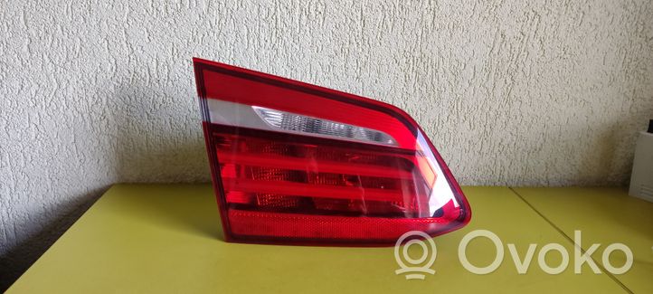 BMW 2 F45 Lampy tylnej klapy bagażnika 7461477