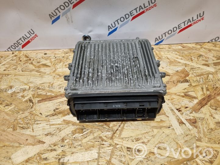 BMW 5 F10 F11 Sterownik / Moduł ECU 8510137