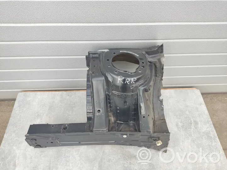 BMW 2 F45 Panel lateral delantero 2406070