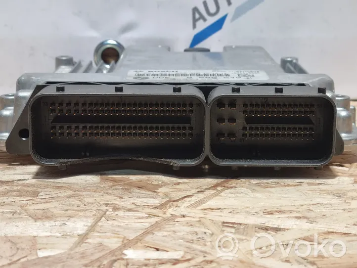 BMW 3 F30 F35 F31 Dzinēja vadības bloks 8586540