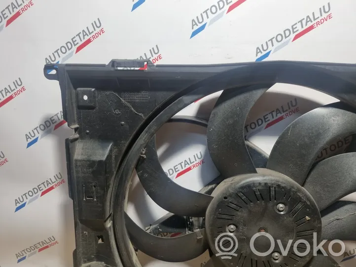 BMW 1 F20 F21 Ventilatore di raffreddamento elettrico del radiatore 8641947