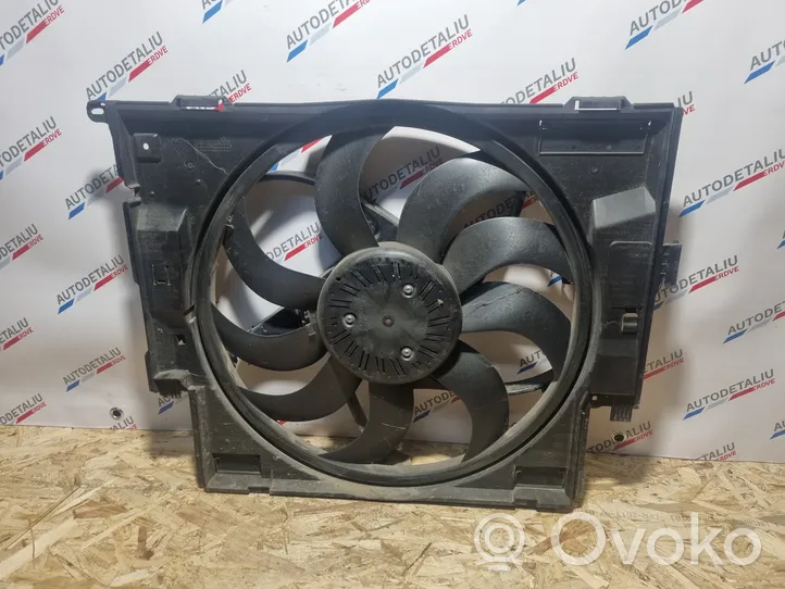 BMW 1 F20 F21 Ventilatore di raffreddamento elettrico del radiatore 8641947