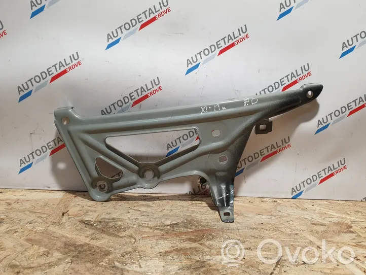 BMW X1 F48 F49 Soporte de montaje del guardabarros 7329448