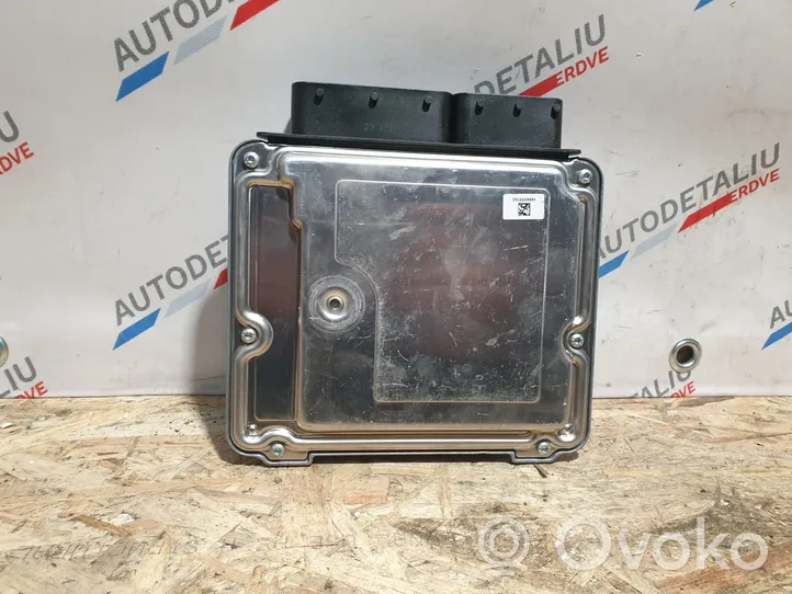 BMW 2 F22 F23 Calculateur moteur ECU 8596362