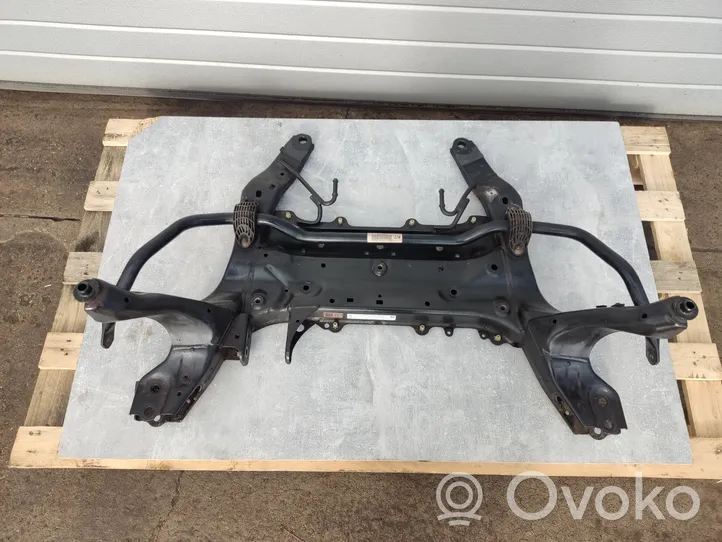 BMW 2 F45 Rama pomocnicza przednia 6872729