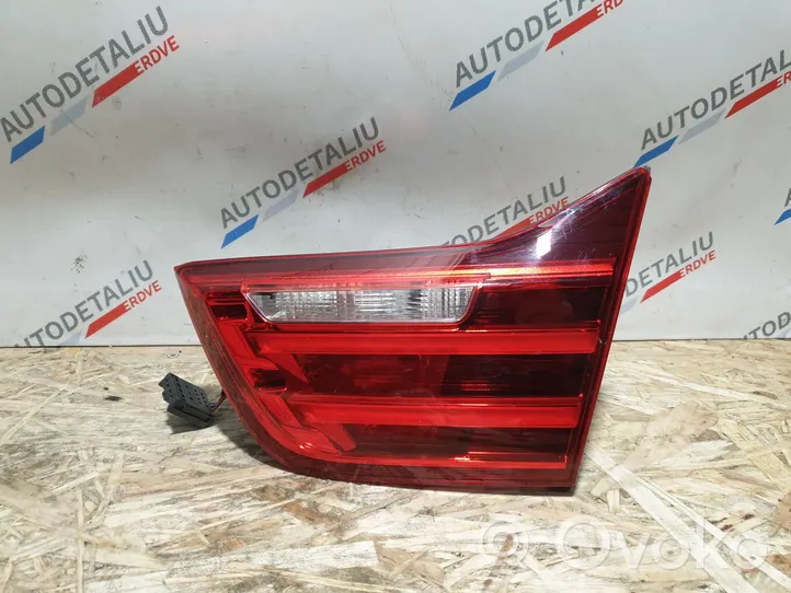 BMW 4 F32 F33 Aizmugurējais lukturis pārsegā 7296102