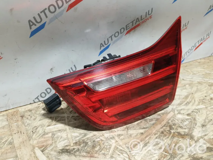 BMW 4 F32 F33 Aizmugurējais lukturis pārsegā 7296102