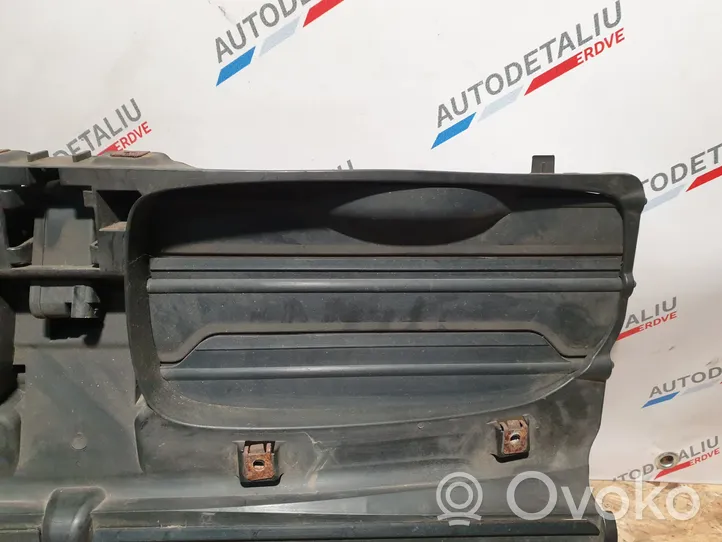 BMW X5 E70 Déflecteur d'air de radiateur de refroidissement 7195271