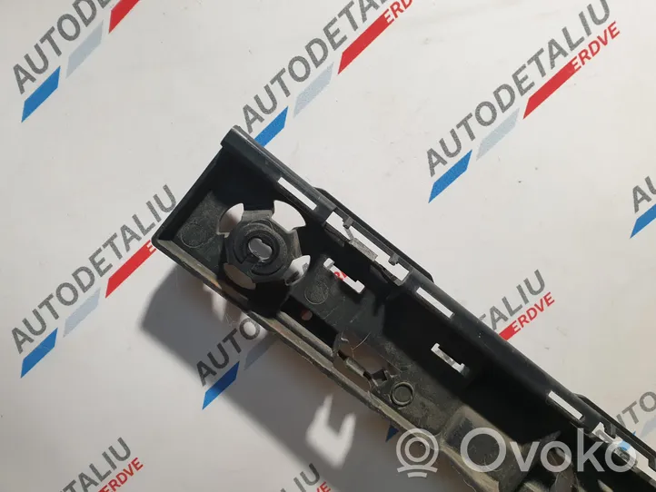 BMW X1 F48 F49 Staffa di rinforzo montaggio del paraurti posteriore 7381119