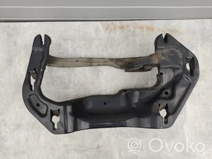 BMW X5 E70 Supporto di montaggio scatola del cambio 7911359