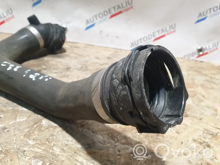 BMW 4 F32 F33 Tubo flessibile del liquido di raffreddamento del motore 7596838