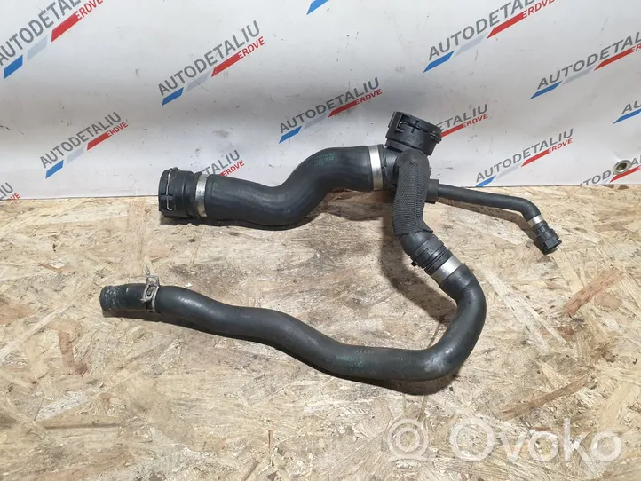 BMW 5 F10 F11 Engine coolant pipe/hose 7580957