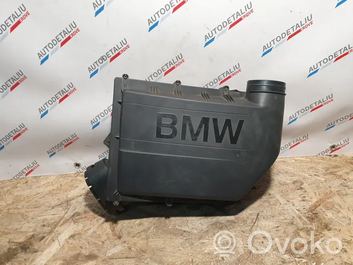 BMW 5 F10 F11 Obudowa filtra powietrza 7604404