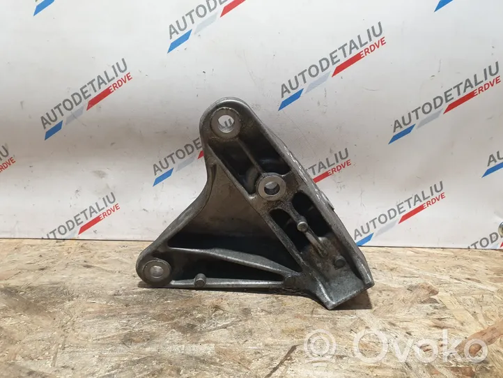 BMW 5 F10 F11 Soporte de montaje del motor (Usadas) 6777605