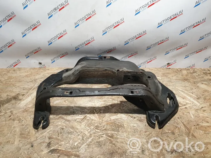 BMW X6 E71 Supporto di montaggio scatola del cambio 6791859