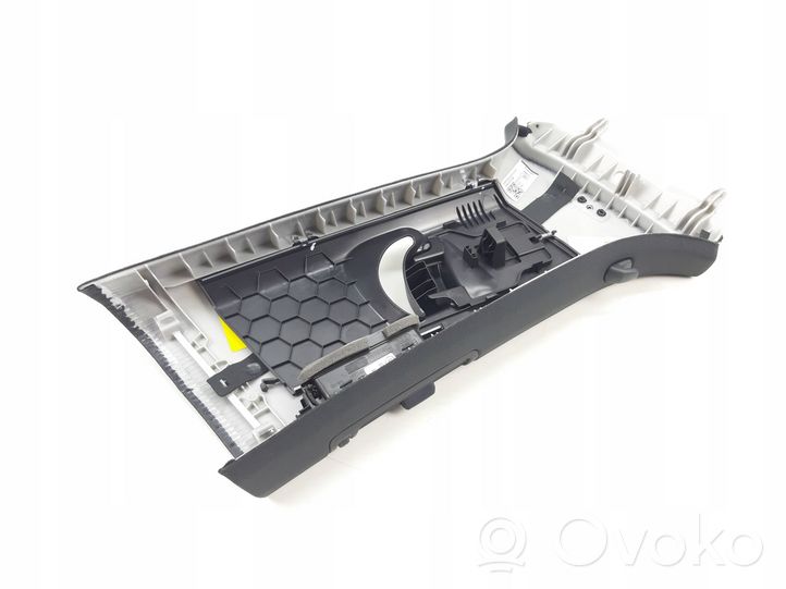 Volkswagen Touareg III Rivestimento montante (B) (superiore) 760867243E