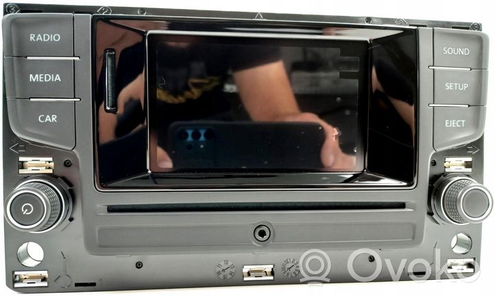 Volkswagen PASSAT B8 USA Panel / Radioodtwarzacz CD/DVD/GPS 5G0035867F