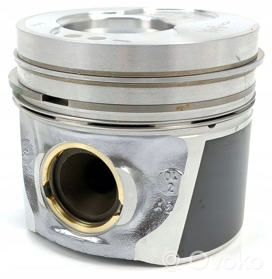 Volkswagen Typ3 Piston 038107065GG