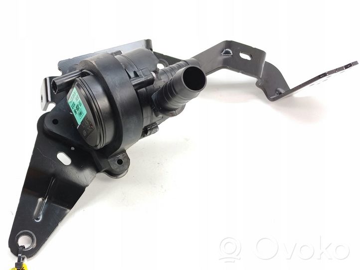 Ford Kuga III Pompe de circulation d'eau LX61-8C506-HBG