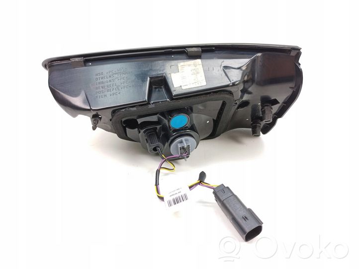 Ford Ranger Lampa tylna LV4B-13A603-AH