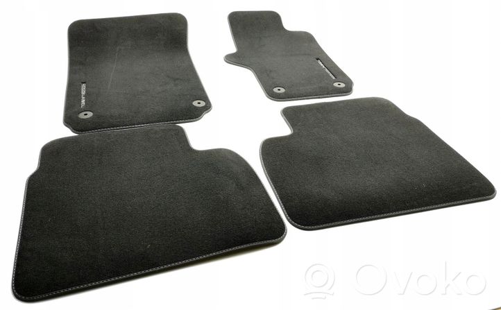 Volkswagen Amarok Car floor mat set 