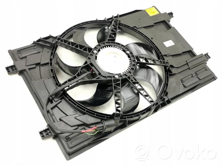 Volkswagen Golf VIII Ventilatore di raffreddamento elettrico del radiatore 5WA121203L