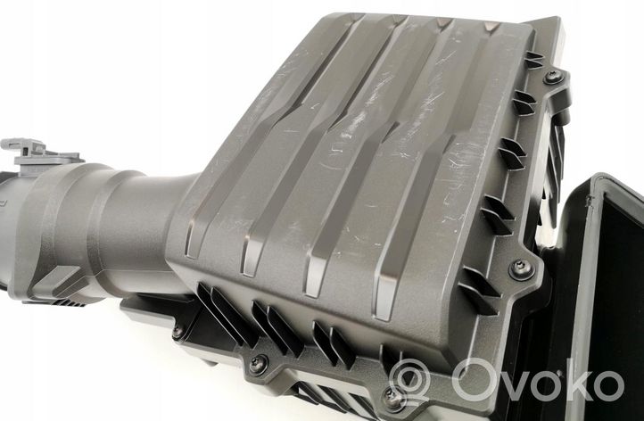 Volkswagen Tiguan Air filter box 5QF129601F