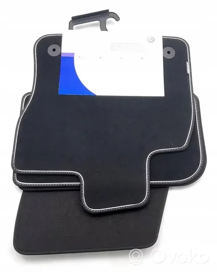 Volkswagen Tiguan Kit tapis de sol auto 