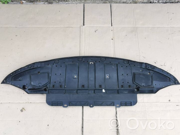 Renault Twingo III Etupuskurin alustan pohjalevy 622355796R