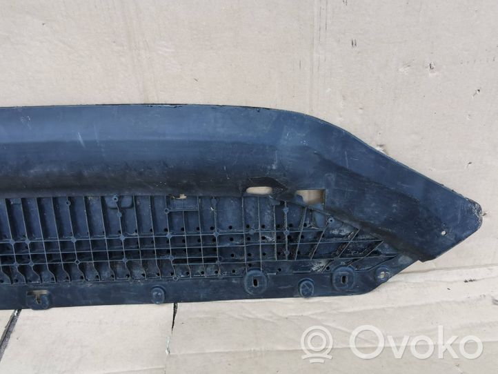 Audi A4 S4 B9 8W Piastra paramotore/sottoscocca paraurti anteriore 8W0807611E