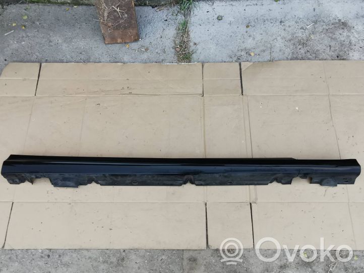 Mercedes-Benz C AMG W205 Sill A205690XX40