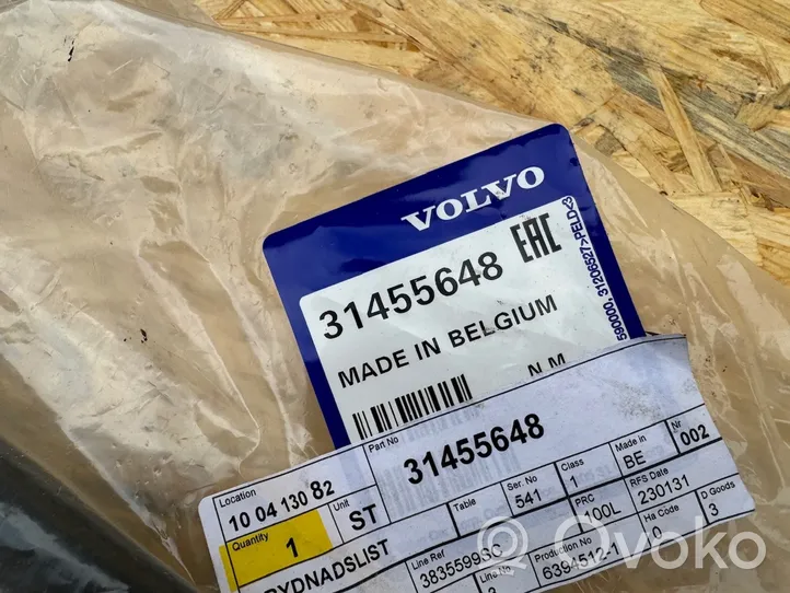 Volvo S60 Moulure de pare-chocs avant 31455648