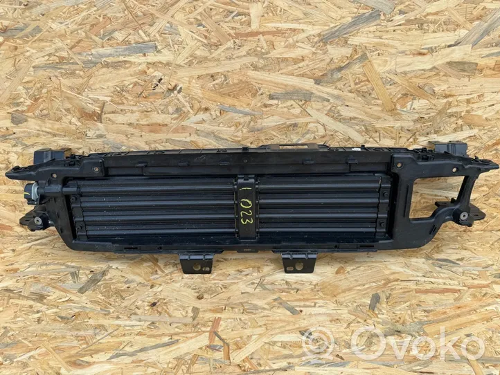 Volvo S60 Déflecteur d'air de radiateur de refroidissement 32345499