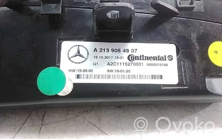 Mercedes-Benz E AMG W210 Climate control unit A2139054907