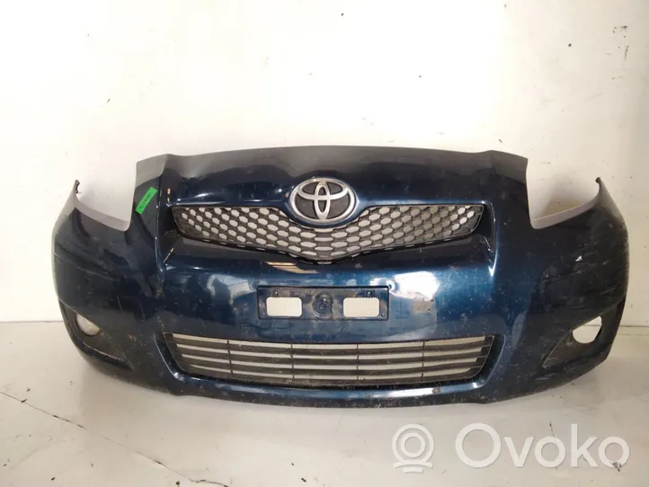 Toyota Yaris Zderzak przedni 