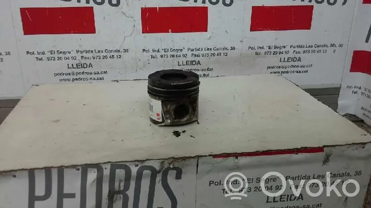 Opel Corsa C Piston 