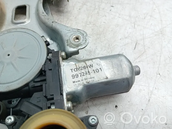 Toyota Corolla Verso AR10 Manualny podnośnik szyby drzwi przednich 997249101