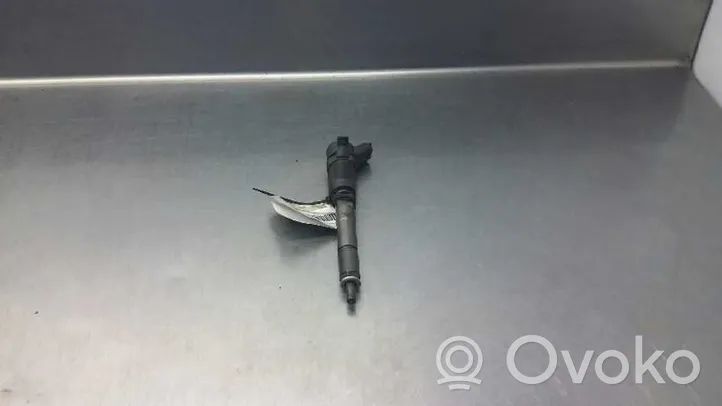 Toyota Corolla Verso E121 Injecteur de carburant 044511221