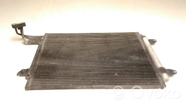 Volkswagen Caddy Radiateur condenseur de climatisation 0011836